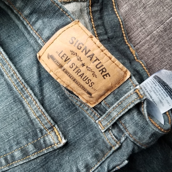 GUC Levi's signature regular fit jeans - Picture 2 of 4